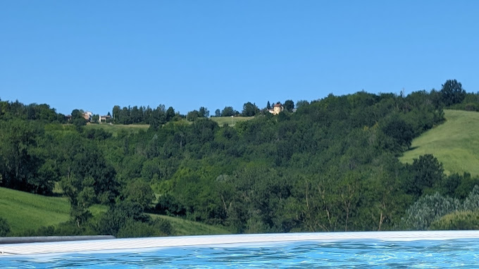 Emilia Romagna, Camping Village tra le colline